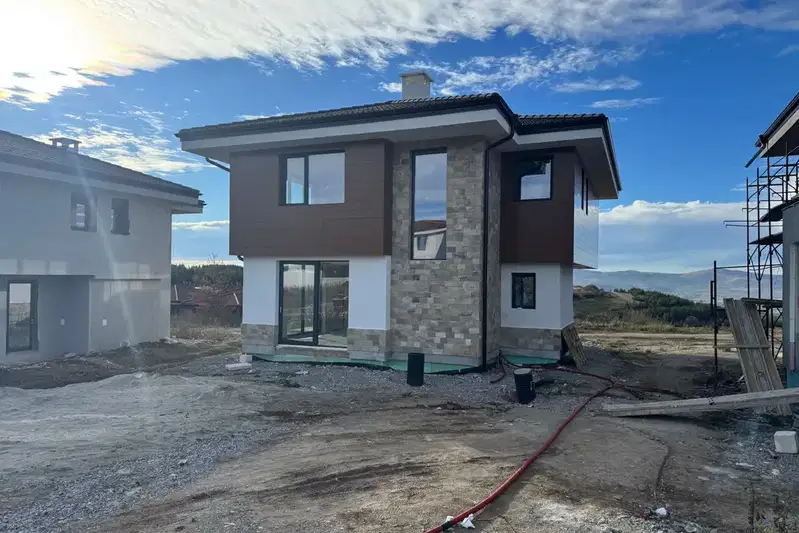 House in Oblast Pernik, Kladnica