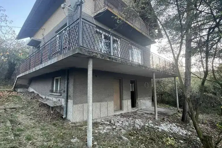 House in Oblast Pernik, Kondofrei