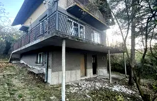 Къща в Перник, с. Кондофрей
