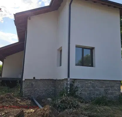 Photo 2 — House in Oblast Pernik, Kondofrei