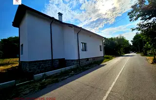 Къща в Перник, с. Кондофрей