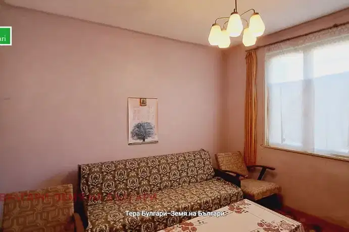 House in Oblast Pernik, Kovachevci