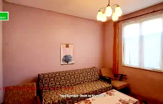 Къща в Перник, с. Ковачевци