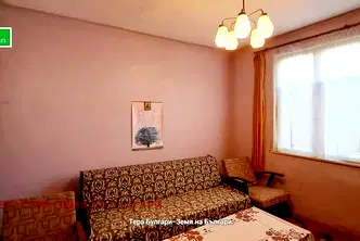 Къща в Перник, с. Ковачевци