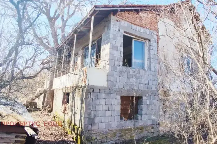 House in Oblast Pernik, Kovachevci