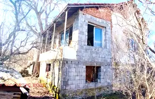 Къща в Перник, с. Ковачевци