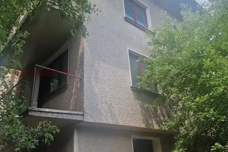 House in Oblast Pernik, Kovachevci