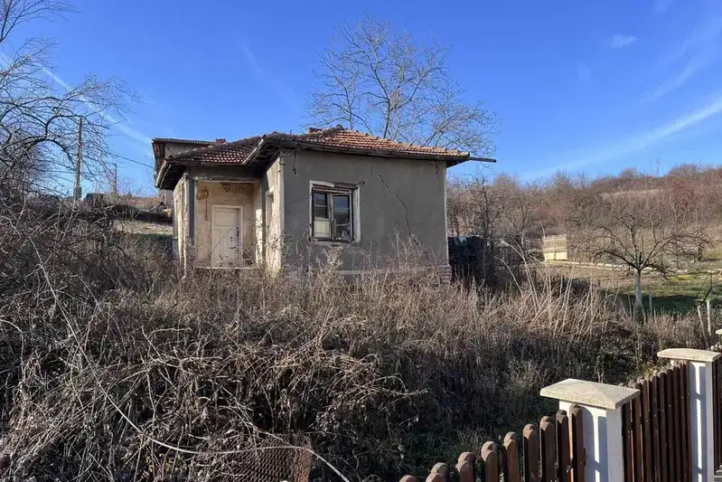 House in Oblast Pernik, Kralev Dol