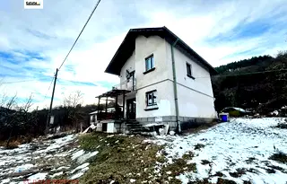 Къща в Перник, с. Мрамор