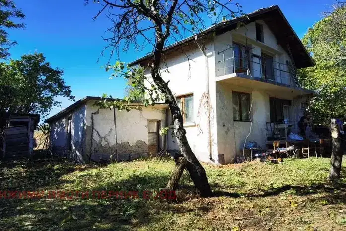 House in Oblast Pernik, Rasnik