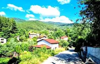 Къща в Перник, с. Рударци