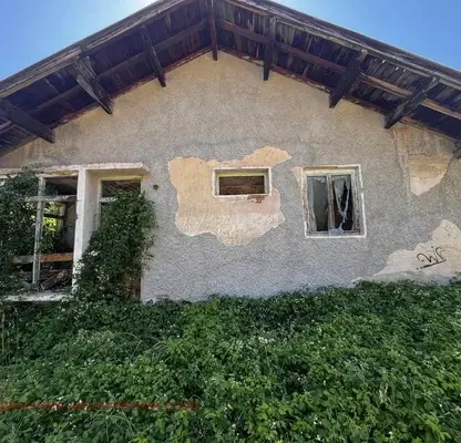 Photo 4 — House in Oblast Pernik, Sadovik