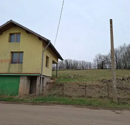 Photo 5 — House in Pernik, Slakovci