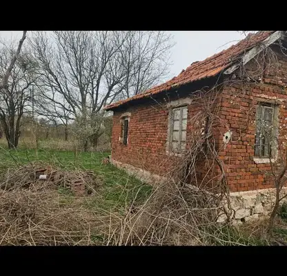 Снимка 4 — Къща в Перник, с. Стефаново