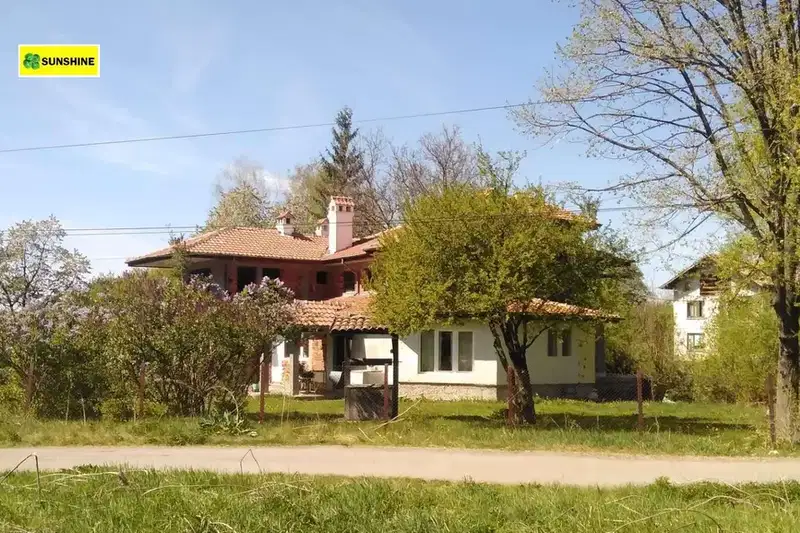 Къща в Перник, с. Витановци