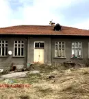 Къща в Перник, с. Ярловци