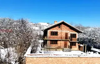 Къща в Плевен, Гулянци