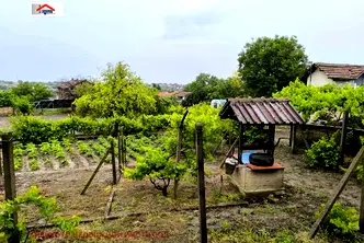 Къща в Плевен, Тръстеник