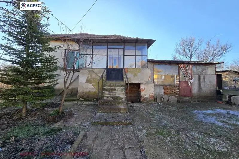 Къща в Плевен, Тръстеник