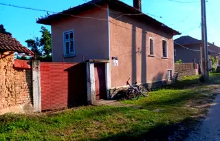 Къща в Плевен, с. Асеновци