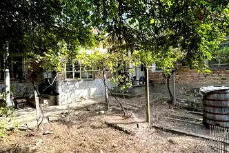 Къща в Плевен, с. Бръшляница