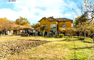 Къща в Плевен, с. Бръшляница