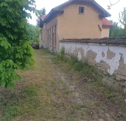 Снимка 4 — Къща в Плевен, с. Дебово