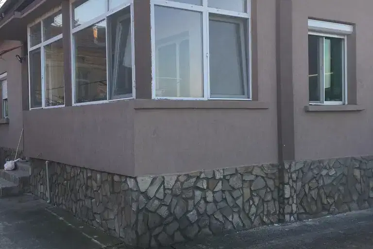 Къща в Плевен, с. Дисевица