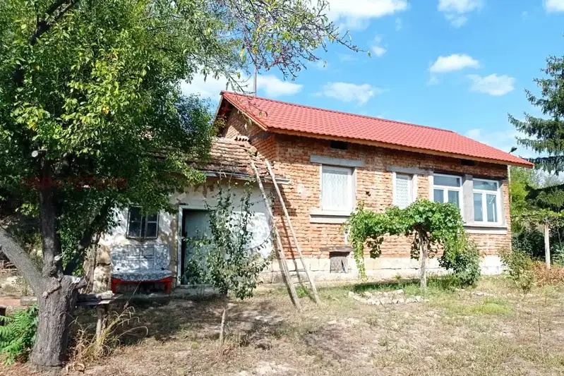 Къща в Плевен, с. Евлогиево