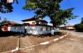 Къща в Плевен, с. Горни Дъбник