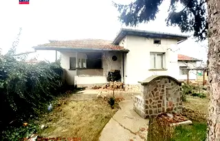 Къща в Плевен, с. Горни Дъбник