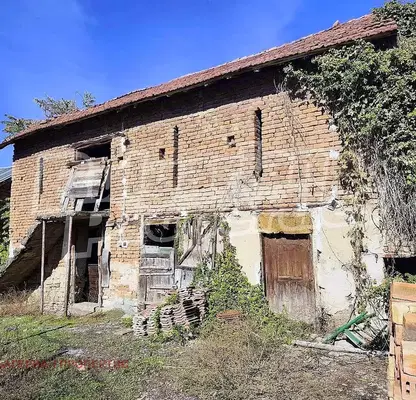 Photo 3 — Two-storey house with garage in Gradina village, Pleven region
