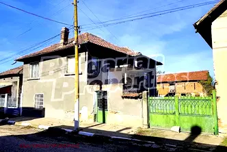 Къща в Плевен, с. Градина