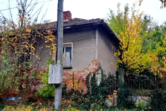 Къща в Плевен, с. Гривица