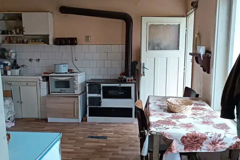 House in Oblast Pleven, Kamenec