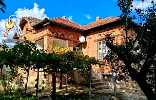 Къща в Плевен, с. Крушовене