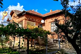 Къща в Плевен, с. Крушовене