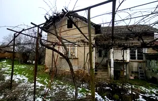 Къща в Плевен, с. Крушовица
