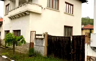 Къща в Плевен, с. Николаево