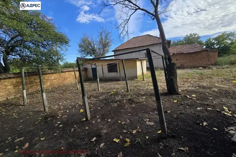 House in Oblast Pleven, Obnova