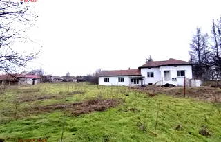 Къща в Плевен, с. Обнова
