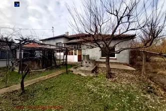Къща в Плевен, с. Обнова
