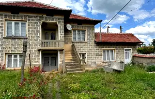 Къща в Плевен, с. Пелишат