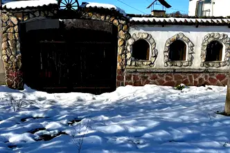 Къща в Плевен, с. Писарово