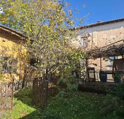 Снимка 5 — Къща с 4 стаи и голям двор в с. Писарово, област Плевен