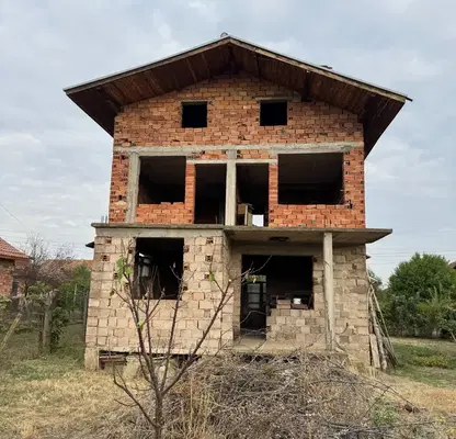 Photo 2 — House in Oblast Pleven, Pobeda