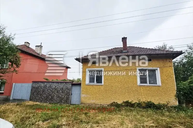 House in Oblast Pleven, Telish