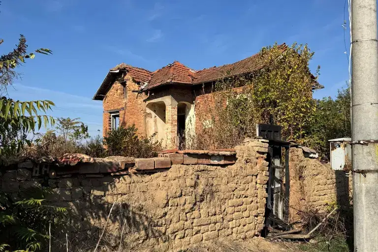 Къща в Плевен, с. Търнене