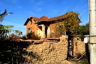 Къща в Плевен, с. Търнене