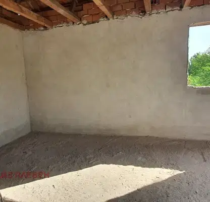 Photo 4 — House in Pleven, Vyrbica